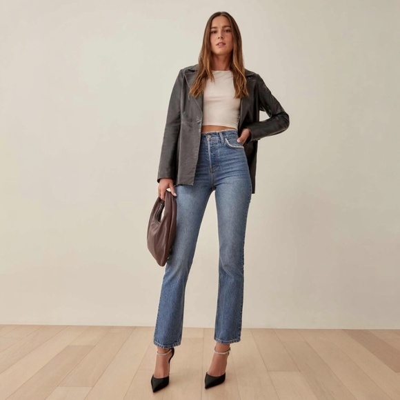 Reformation Denim - REFORMATION Stardust High Rise Straight Jeans in Colorado Wash Size 27